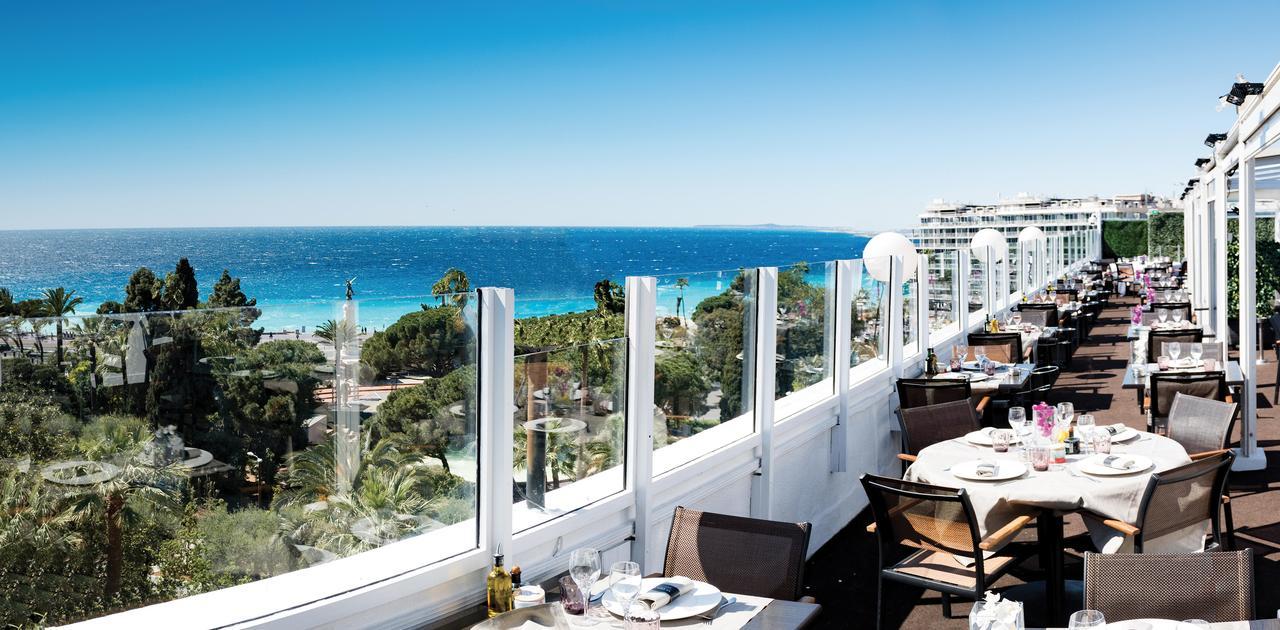 아난타라 플라자 니스 호텔 외부 사진 View from the restaurant